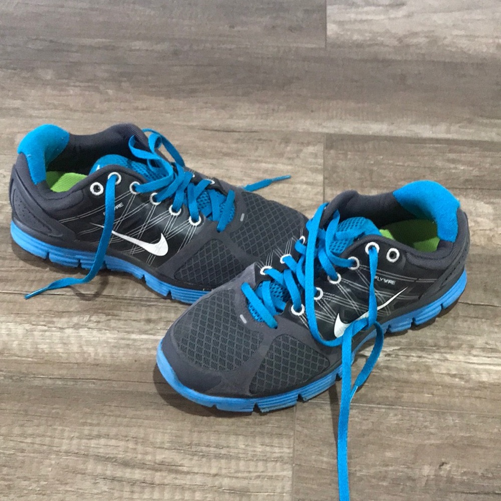 Nike women sneakers